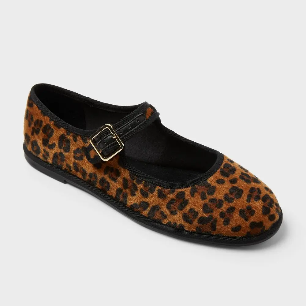 Women’s Halston Mary Jane Flats with Memory Foam Insole – Universal Thread Dark Brown 9.5