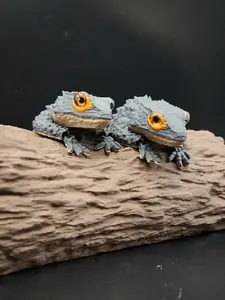 Flexy Red-Eyed Crocodile Skink  Articulated Desk Pet Fidget Toy