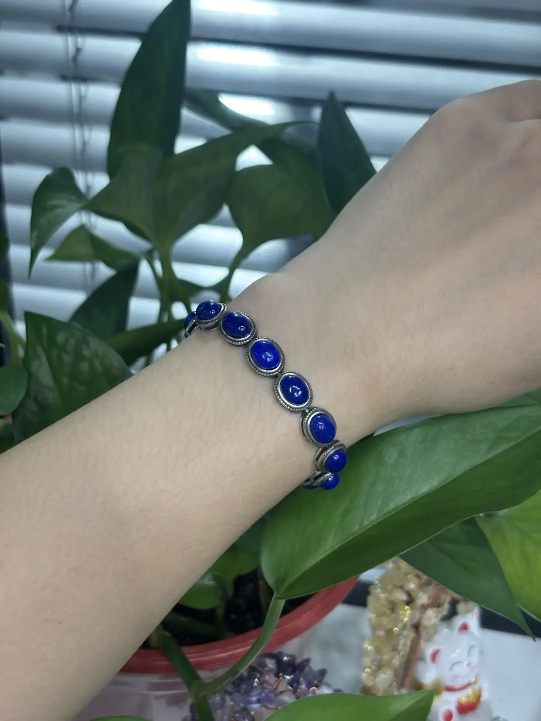 Astrid Series Lapis Lazuli Jewelry Bracelet (Model 15153gc)