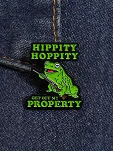 Frog Design Brooch, Cute Frog Enamel Lapel Badge, Funny Humorous Froggy with Gun Brooches, Backpack Clothes Jewelry for Men