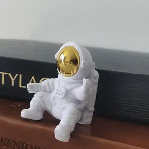Astronaut Design Ornament, 1 Count/4 Counts Cute Creative Mini Figure, Desktop Decoration for Home Office Bedroom, Decorative Statues
