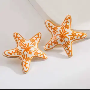 Orange Star Beach Earrings - Unique Design with Floral Patterns, Perfect for Summer Wear