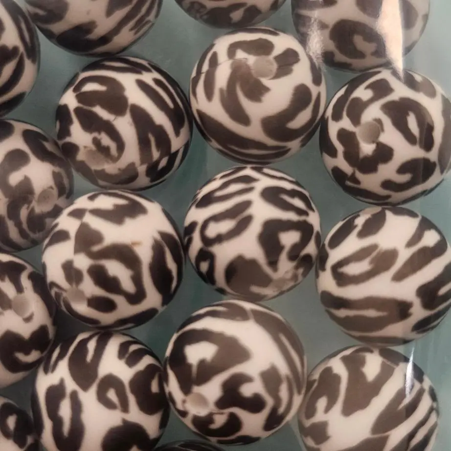 YM508009 Printed beads 30pcs 15mm
