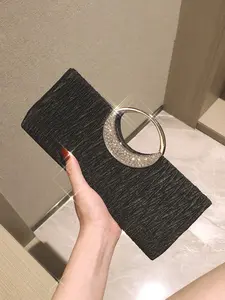 1pc Ladies' fashion, simplicity, leisure, elegance, and high-end feel are suitable for daily commuting, shopping, dating, gift giving, and attending parties. Versatile ladies' essential dinner bag Trendy Minimalist Purse