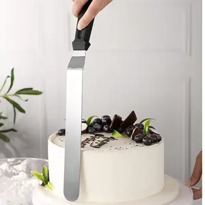 Cake sugar brush, used for smoothing application, multi-functional kitchen tool, used for decorating and sugar-coated bread, cake decoration spatula