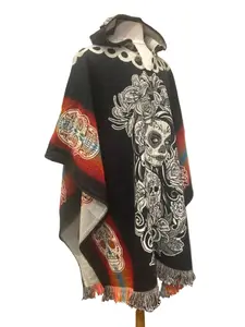 Catrina poncho