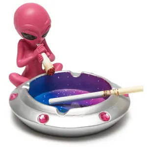 Alien Design Ashtray, 1 Count Creative Ashtray Ornament, Desktop Ashtray Decorations, Desktop Decoration Accessories, Summer for Gift, Summer Essentials