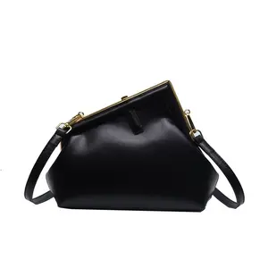 PSBIYUS Elegant PU Leather Evening Bag Clutch Purses For Women Lady Girl Handbags Crossbody Bag Wedding Bag Versatile Accessory