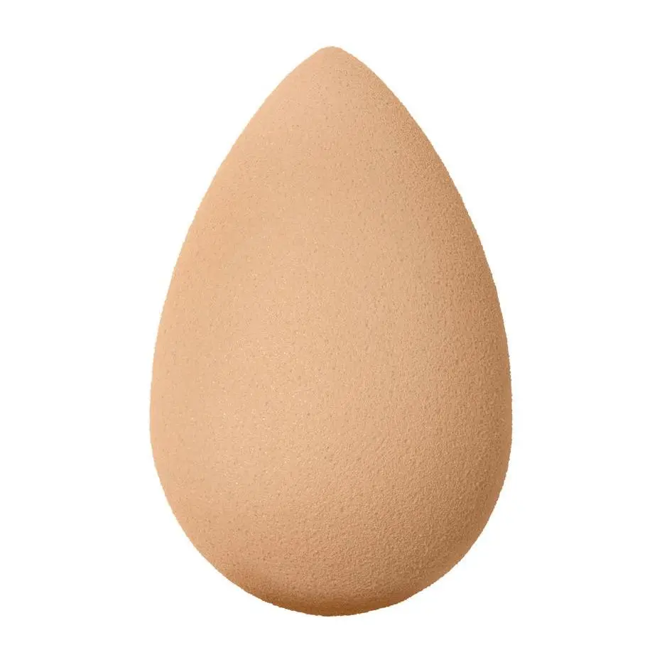 beautyblender nude