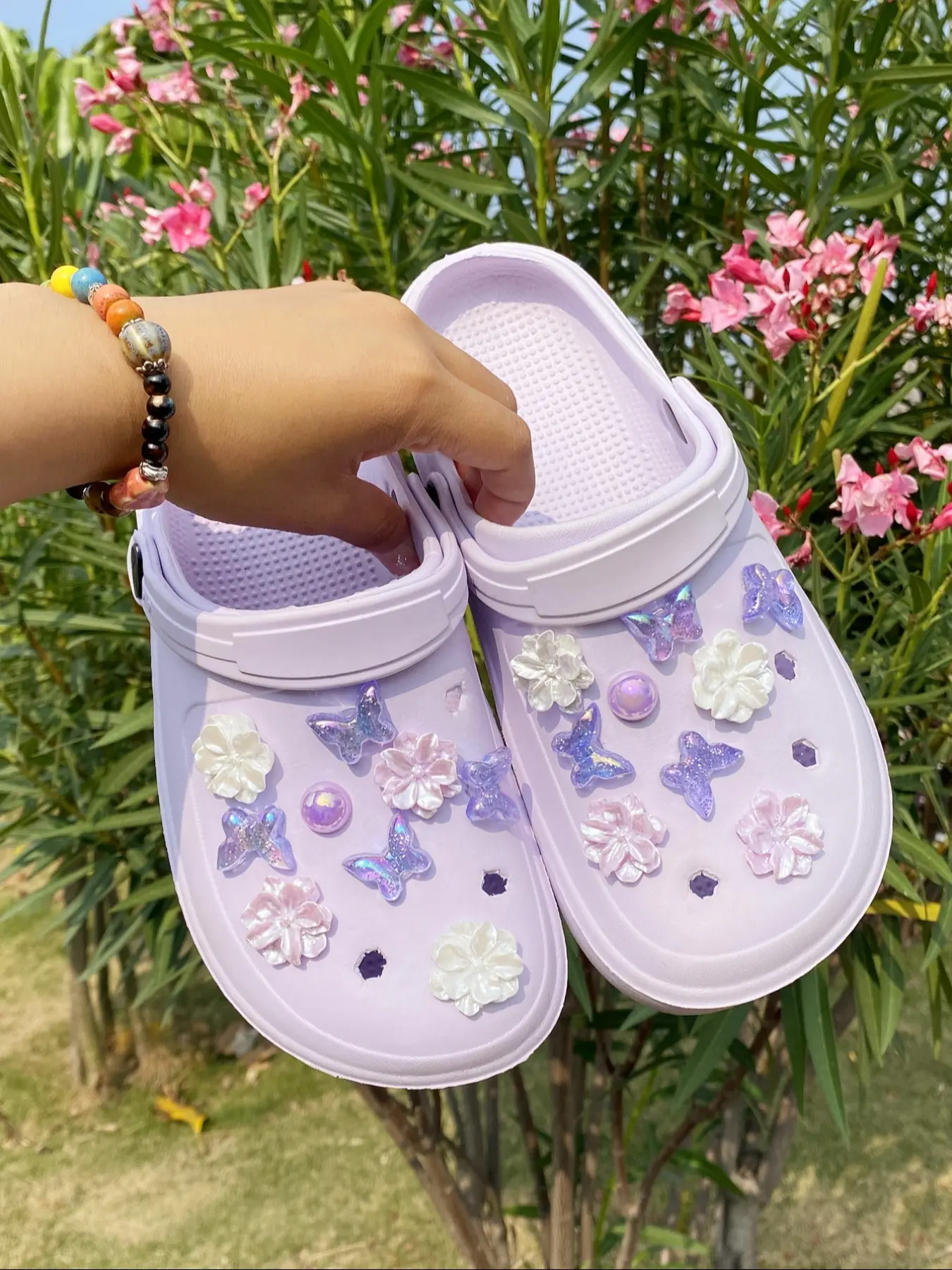 18 Piece Casual Decorative Shoe Accessories Set, Bling Shoe Charms, Rhinestone Shoes Charms, DIY Detachable Rhinestone Pearl Garden Sandals, Floral Butterfly Design, Rhinestone Shoe Decoration, Shoe Embellishment Set, All Seasons