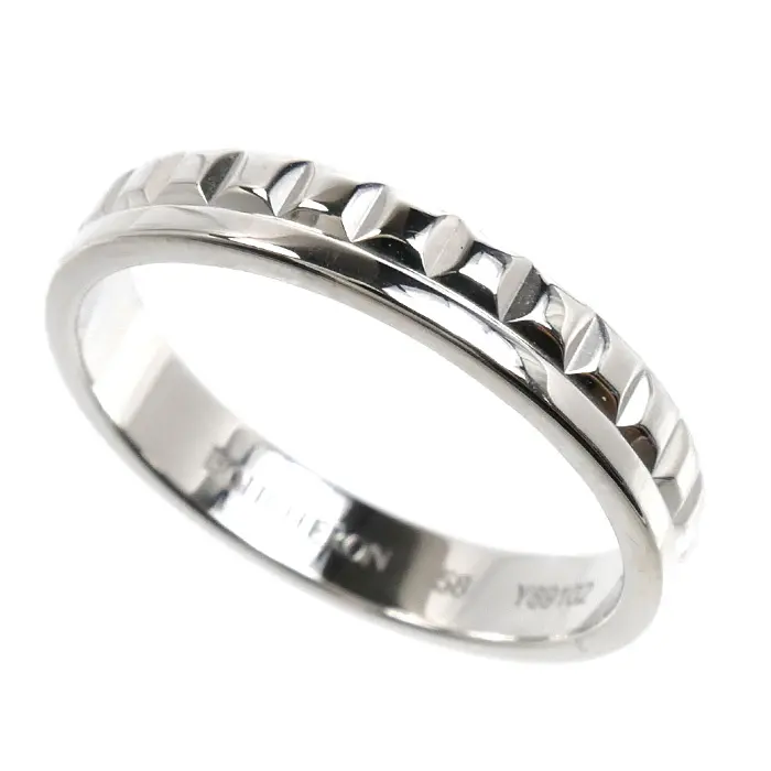 Boucheron Quatre Radiant Au750 White Gold Ring Size 18