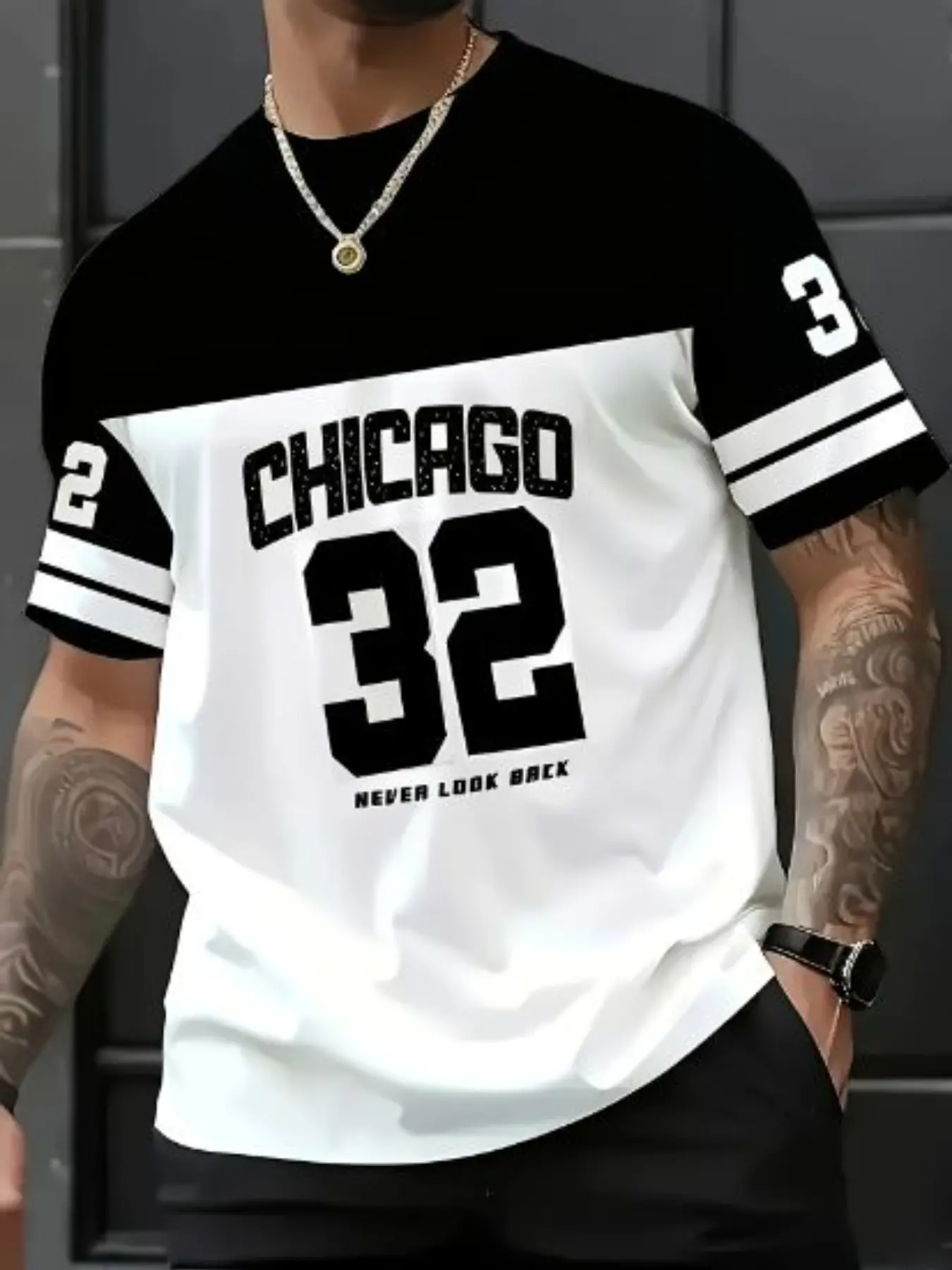 Men's New Casual Round Neck T-Shirt, Chicago Word Design, 32 Number Pattern, Polyester Knit Fabric, Soft Breathable, Stretch, Outdoor Comfort, Streetwear, Casual Streetwear Top