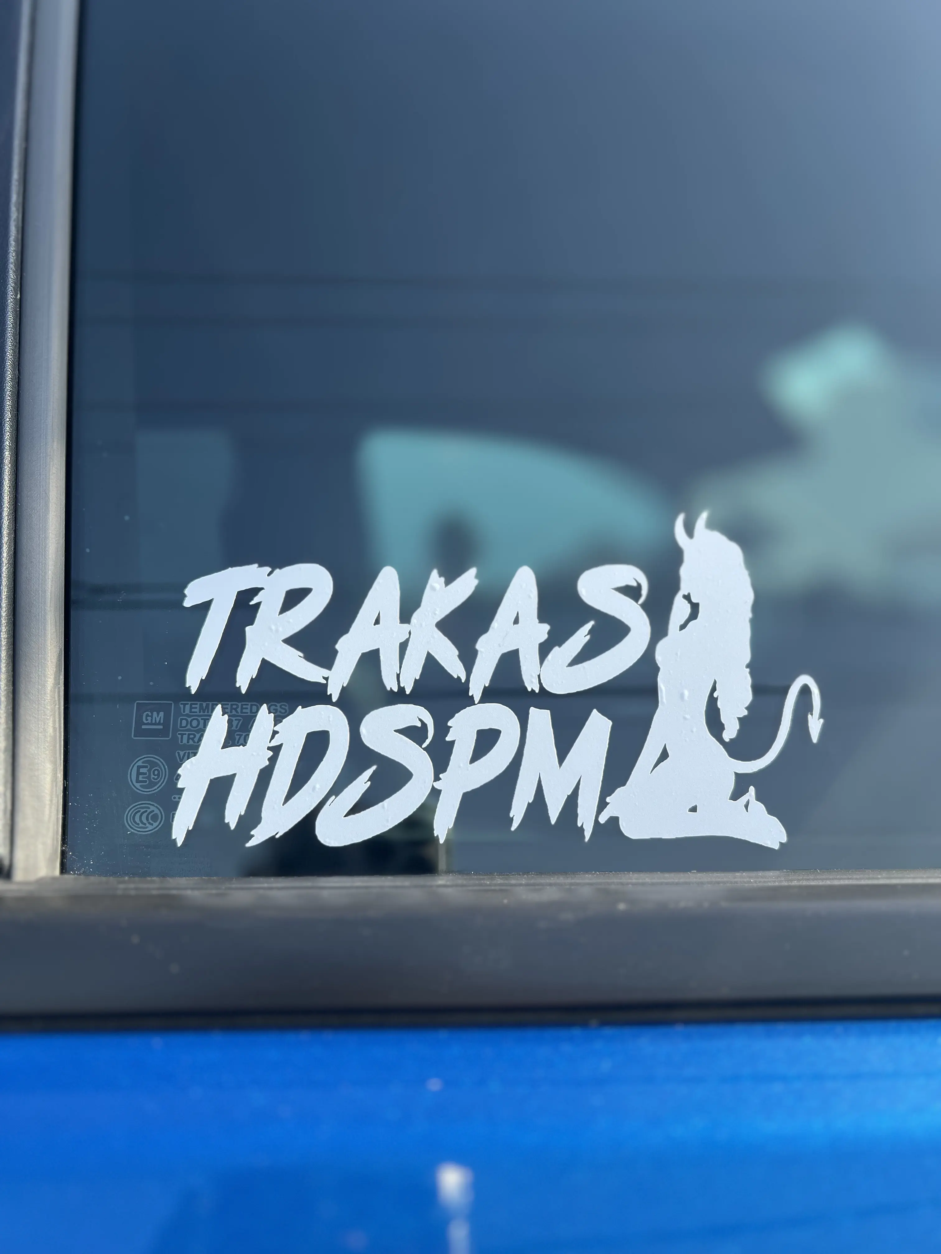 TRAKAS HDSPM Girl with Horns and Tail Car/Window/Wall Decal