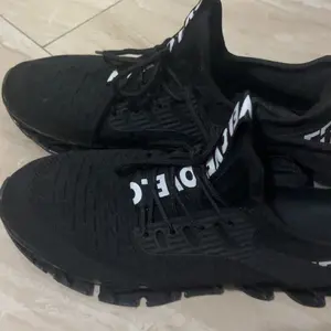 Men's Running Shoes Blade Tennis Walking Fashion Sneakers Breathable NonSlip Gym Sports Work Trainers, Perfectfor Students and Outdoor Sport Runner Closed Sports Shoes Walking Shoes Casual Training Footwear Athletic Outdoorfun