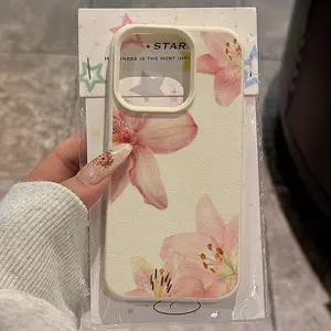 A Pink Floral Patterned Lychee-Textured Phone Case, Suitable for iPhone 17/16 Pro Max/15/14 Plus/13/12/11, Shock-Absorbing, Anti-Slip, Lightweight, Stylish and Trendy Design, Unisex.