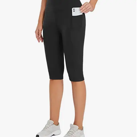 Baleaf Women's High-Waisted Plus Size Knee-Length Capri Sports Bottoms, Yoga & Casual Workout Leggings with Pockets