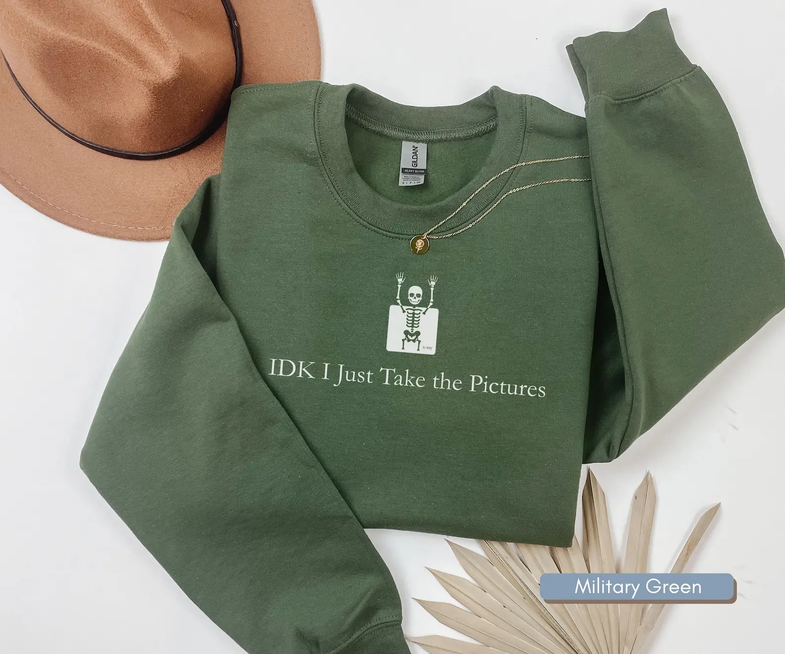 IDK I Just Take The Pictures Sweatshirt, Funny Rad Tech Crewneck, Xray Tech Gift Medical, Imaging Student Radiology
