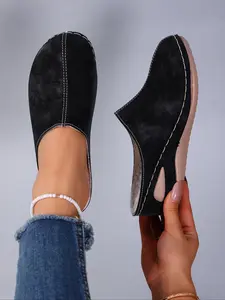 Women's Comfortable Fleece Lined Mule Slippers, Slip On Clog, Slip On Mules, Soft Rubber Sole Shock Absorption, Warm Inner Liner, Half Slipper Design, Winter Daily Wear Shoes Footwear