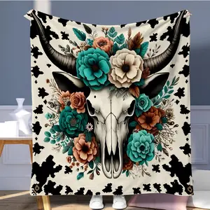 Skull & Flower Pattern Blanket, 1/2 Counts Vintage Bull Head Pattern Blanket, Cool Bedroom Bedding Blanket, Soft Throw Blanket for Home Office Travel Dormitory, Cow Pattern Blanket, Cow Print Blanket