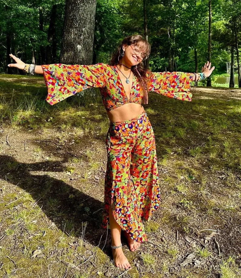 Floral Festival Outfit, Boho Hippie 70s Silk Pant Top Set, Floral Prints Festival Outfit, Boho Hippie Flowy Summer Outfit