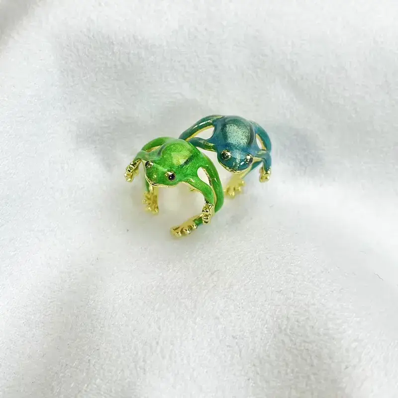 Adjustable Cute Frog Cartoon Ring - 2-Color Animal Jewelry, Couple Gift Ideas for Ceremony, Symbol of Energy and Good Fortune