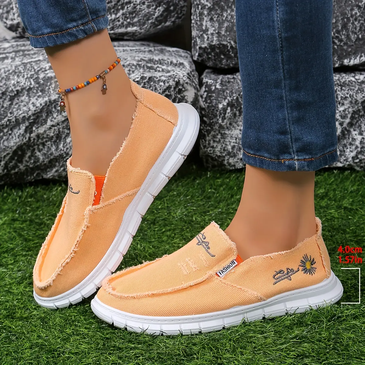 Unisex Casual Low-Top Fabric Shoes with Chrysanthemum Embroidery, Washable Fabric Loafers That Are Soft, Slip-Resistant, Durable, And Stylish. Women Flat Footwear Boy Comfort Creeper Decor Bedroom Blue Girl Parent Fathersdaygift