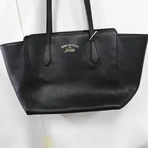 Pre-owned france Tote Bags Prada Black all leather tote bag（SZ 07404 ）
