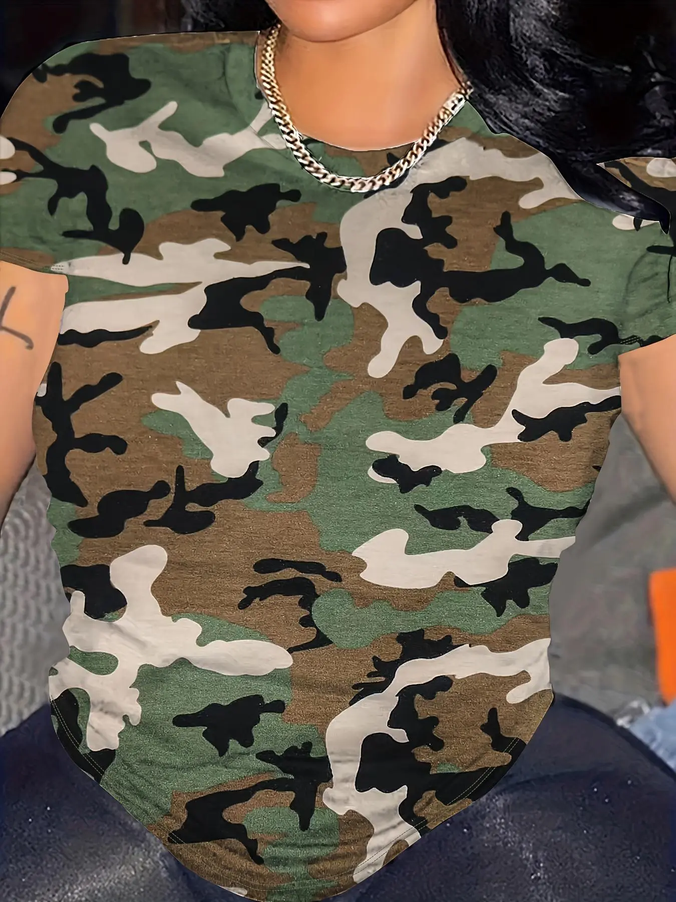 Women's Camo Print Round Neck Fitted Tee, Fashion Casual Streetwear Look Crew Neck T-shirt for Daily Holiday Vacation Outdoor Wear, Ladies Clothes for Summer, Clothing, Camouflage