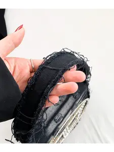 New Fashionable Commuter Large Capacity Women's Bag, Casual Versatile Crossbody Bag, Simple Shoulder Bag, Underarm Bag, Pillow Design