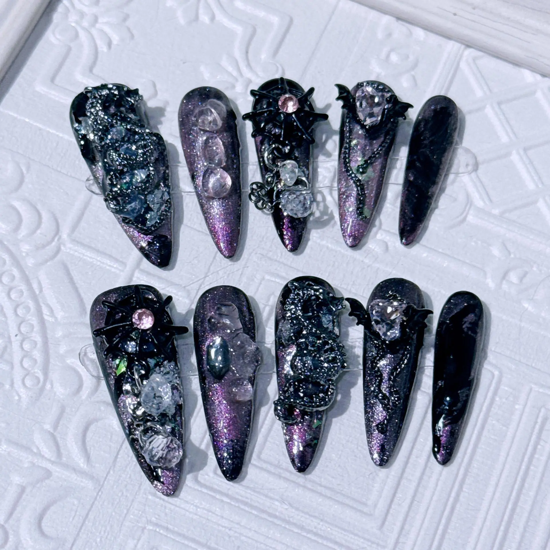 J22 Press-on False Nails, European-American Dark Spice Style Long Pointed Gel Nails with Rhinestones & Glue for Manicure, Nail Art Products