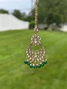 Neha Polki Maang Tikka