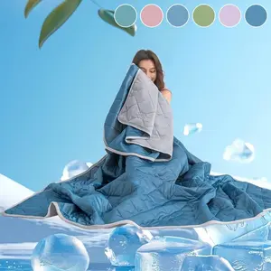 Cooling Summer Machine Washable Blanket, Lightweight Breathable Silky Soft Blanket, Soft Fleece Blanket, Comfortable Bedding for Home Office Travel, Perfect Gift for Loved Ones, Reversible Cooling Blanket