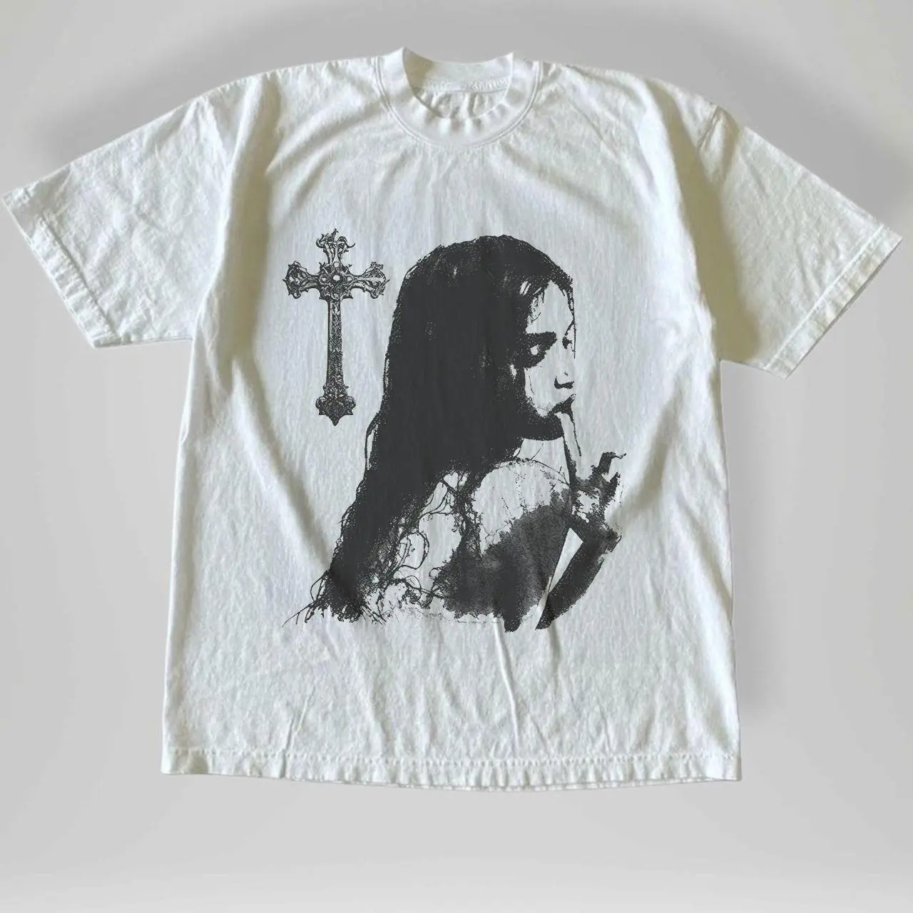 Gildan Men's and Women's T-shirt, Vintage Style Gothic Girl Graphic T-Shirt, y2k tee, Y2k Unisex Graphic Tees Gothic Grunge Emo Scene Amity Affliction Style Clothes Menswear Womenswear Streetwear