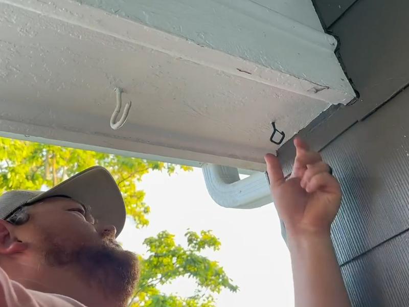 20 PCS Black Square Q-Hanger Hooks, Ceiling Hooks for String Lights, Hanging Plants, Wind Chimes, Bird Feeders, Lanterns & Christmas Decorations