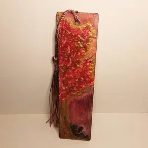 Hand Painted Bookmaker - reading tree