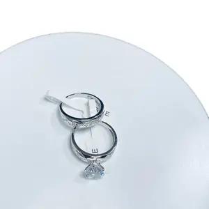 Anillo de Plata 925 hecho de plata italiana hermoso anillo de compromiso con piedra principal de circonia size 7