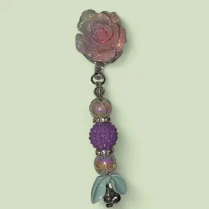 Claim on Live only Rose Badge Reels