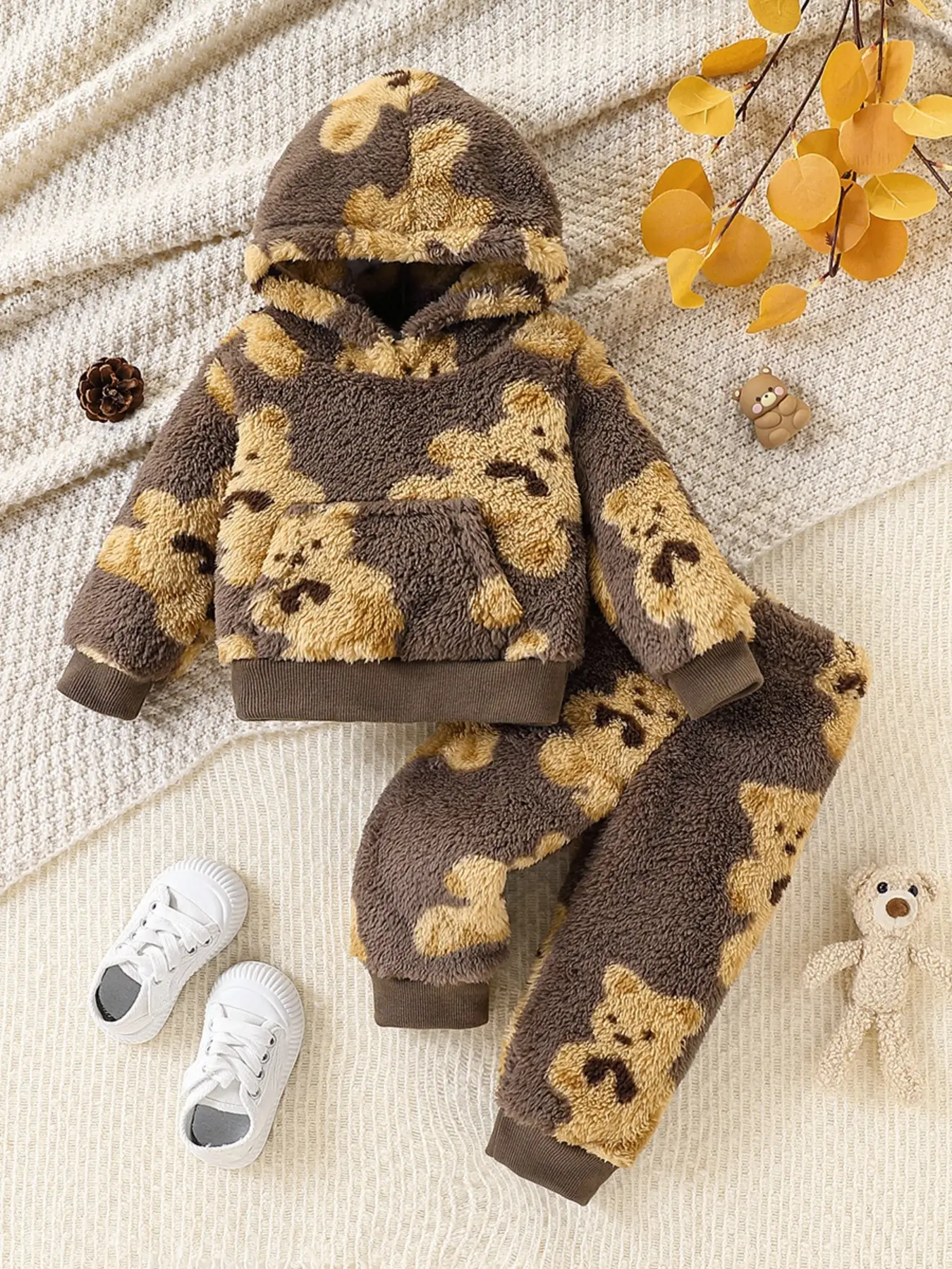 Cute Cartoon Bear Hoodie Set for Boys, Long Sleeve Casual Fashion, Fall Winter, Includes Pants, Ages 6-8 Years