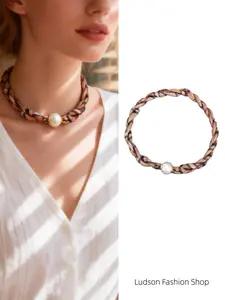 Pearl Magnet Clasp Necklace, Fashion Small Scarf Chain, Elegant Plaid Design, All-Season Accessory, Perfect for Holidays