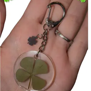 Handmade 4-Leaf Clover Keychain - Real Luck You Can Carry - Perfect for Keychains
