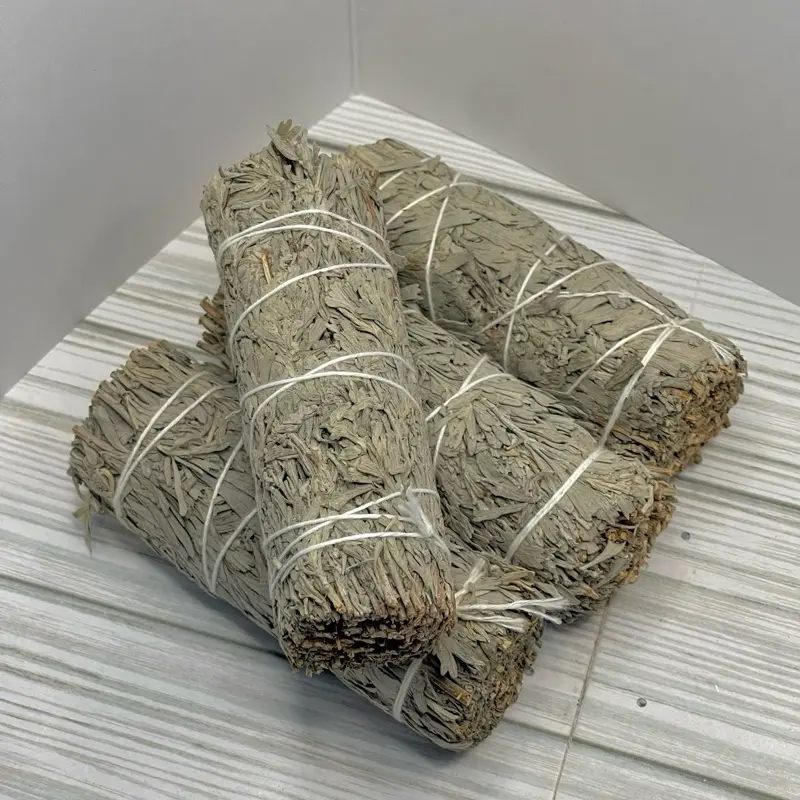 Scented Blue Sage Smudging Sage Pack - Aroma Fragrance for Cleansing Sacred Spaces, Crystals, Divination Tools, Daily Gentle Energy Purification, Peace & Calm Promotion