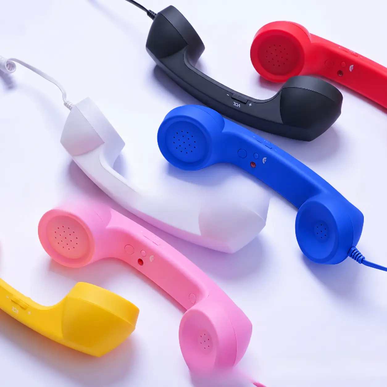 Colorful Vintage Phone Handset for iPhone 18 Pro Max & iPhone 18 Duo – USB-C, Wired Phone Headset, Direct Plug & Play Connection Like Earphones, No Adapter Required, Retro Call Receiver with Mic, Portable Mini Design