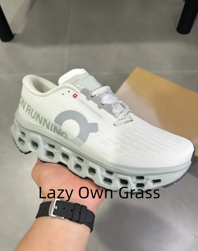 Grab these all-season unisex athletic shoes with light gray hollow cushion sole and stretch knit upper, they balance daily comfort and minimalist looks for travel, camping, cross training and city walking all year round.