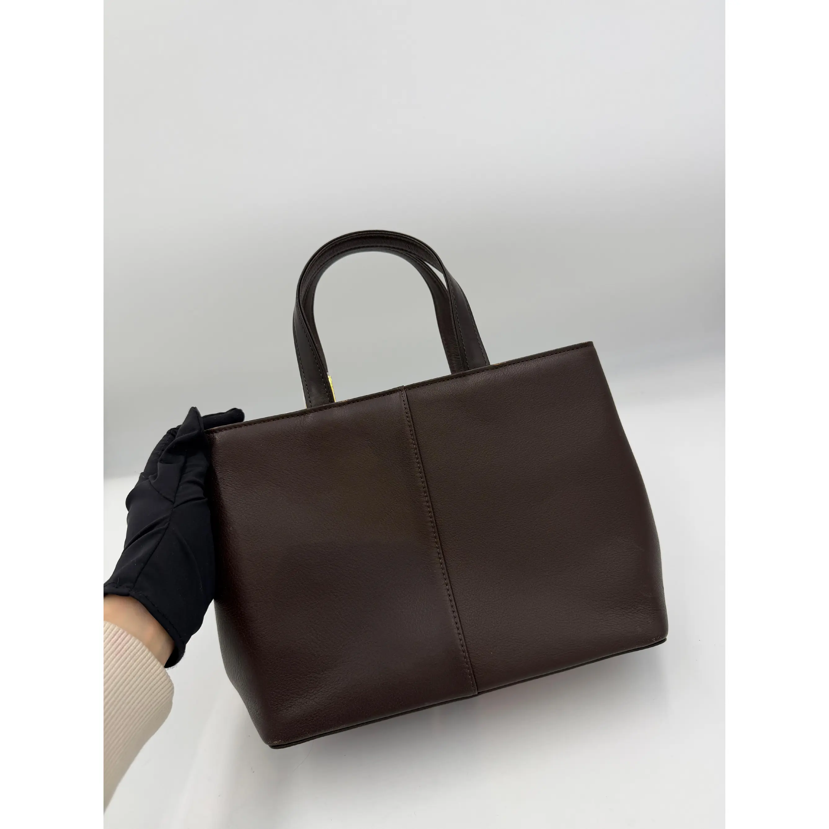 Pre-owned Leather Shoulder Bags Burberry Vintage Tote Bag