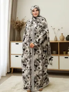 Women's Ditsy Floral Print Contrast Lace Modest Prayer Dress with Integrated Hijab, Elegant Batwing Sleeve Maxi Kaftan for Daily Wear, Ladies Islamic Clothing for All Seasons