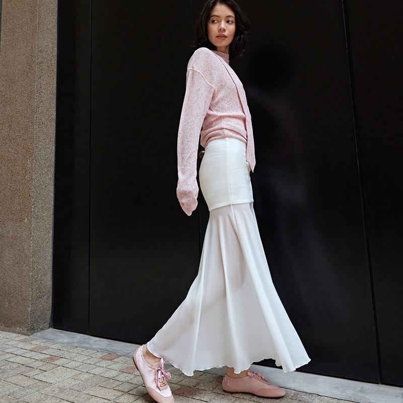 VIVAIA Women's Satin Square-Toe Sneakerina Sneakers, Adjustable Lace-Up Ballet Flats with 2 Laces,Wide Toe Box,Suede-Like Integrated Insole Machine Washable, Lightweight,Triple-Sole Comfort Balletcore (Cristina) VIVAIA Women's Satin Square-Toe Sneakerina Sneakers, Adjustable Lace-Up Ballet Flats with 2 Laces,Wide Toe Box,Suede-Like Integrated Insole Machine Washable, Lightweight,Triple-Sole Comfort Balletcore (Cristina)