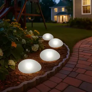 Solar frosted glass Pebble Lights 2/4pcs Simulated Frosted Material IP45 Waterproof Cobblestone Shape Design for Outdoor Indoor Lawns Terraces Gardens Weddings Dinners Holiday Decorations