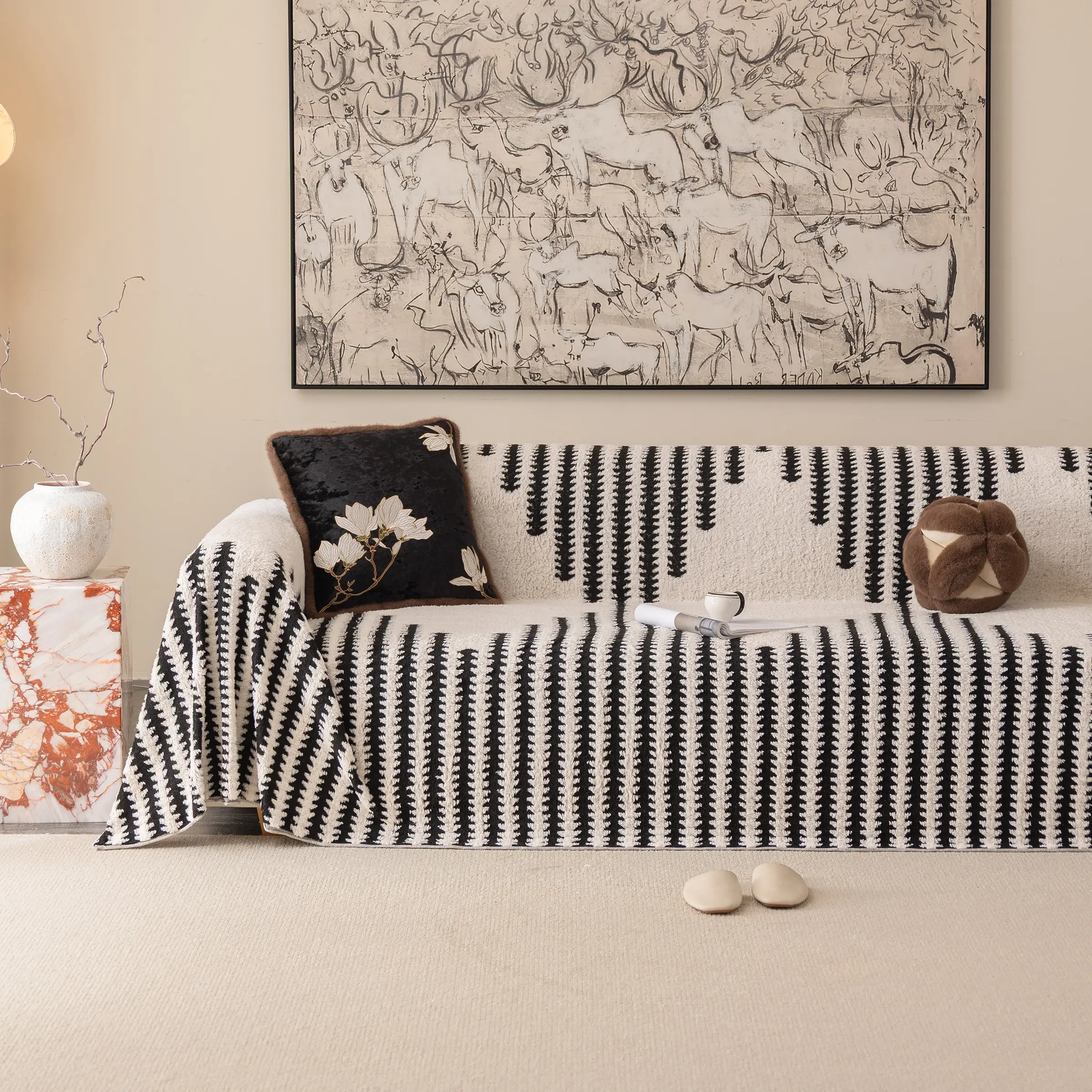 Bohemian Style Geometric Plush Sofa Cover, Soft Thickened Fabric, Pet-Friendly Dirt-Resistant Throw, Home Decor for Living Room Bedroom Office