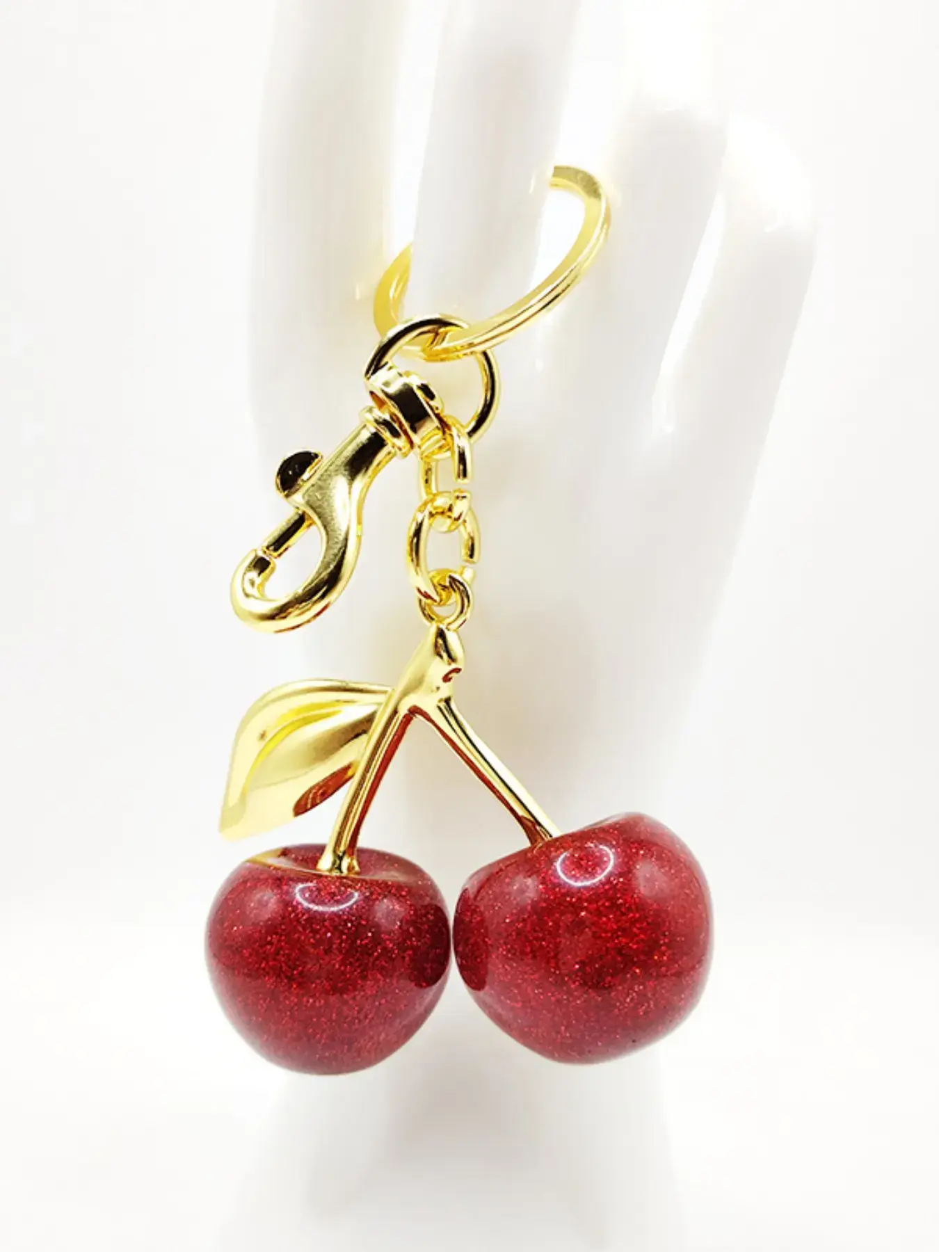 Cute Cherry Design Keychain, Fashion Metal Keychain for Women & Men, Trendy All-match Keyring Accessory, Lovely Ornament, Ideal Birthday Gift
