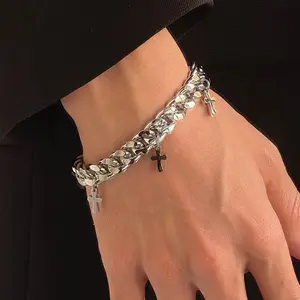 Unisex Minimalist Titanium Steel Cross Charm Bangle, Cold-Style Fashion Bracelet, Versatile Daily Hand Jewelry, Ideal Gift for Men-Women
